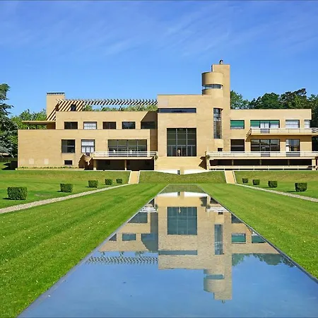 1 Bedroom Near Cavrois - Croix